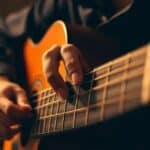 15 Músicas icônicas de Moda de Viola para seu Domingo