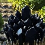 7 Benefícios da Pedra Shungite para Saúde e Bem-Estar