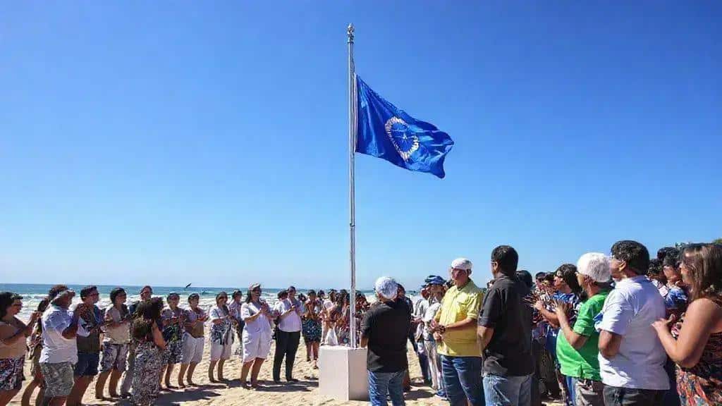 Cerimônia de hasteamento e próximos passos