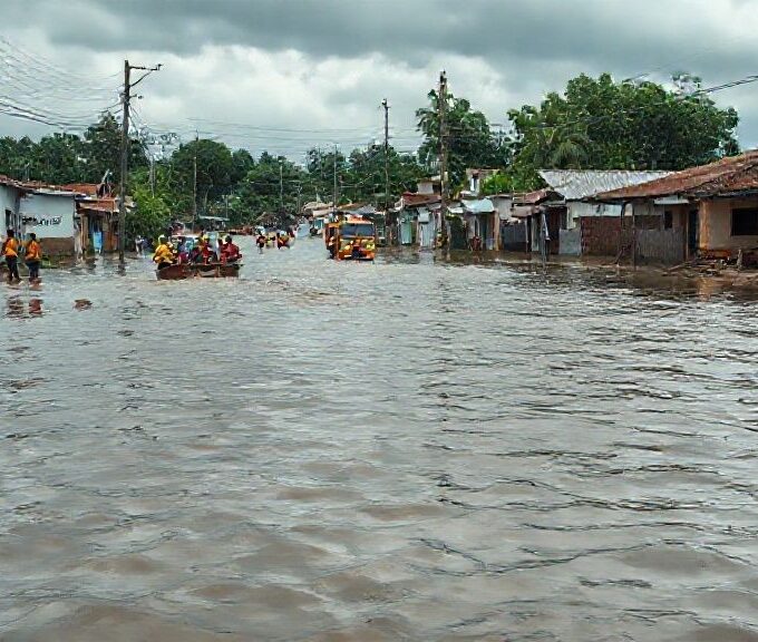Enchente em Luiz Alves SC: relatos de moradores revelam drama e destruição